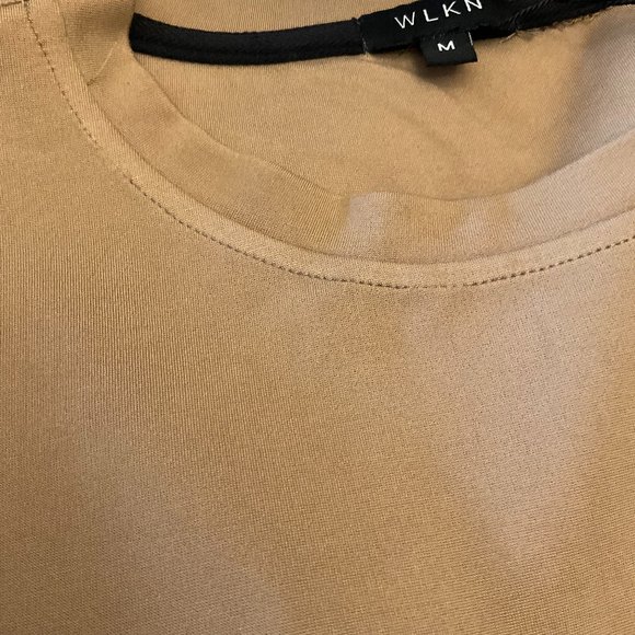 Tunic shirt with long sleeves and curved hem - Picture 4 of 4